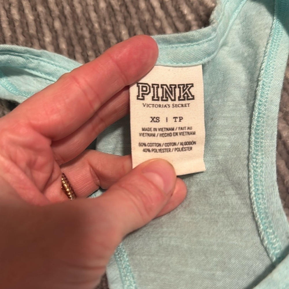 VS PINK || Cropped *Bling* Tank (XS) - Picture 3 of 7